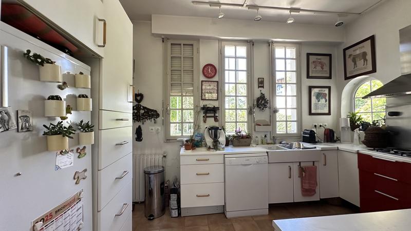 Maison - 192 m² - 8 pièces