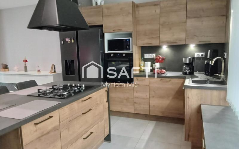 Maison - 100 m² - 4 pièces