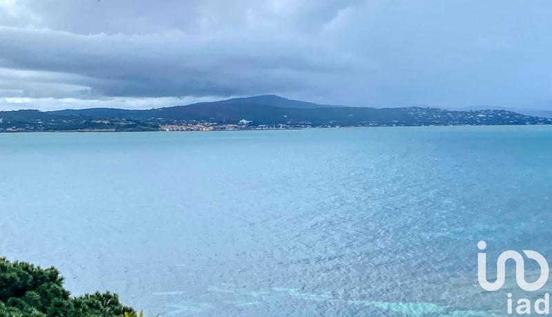 Maison - 230 m² - 7 pièces