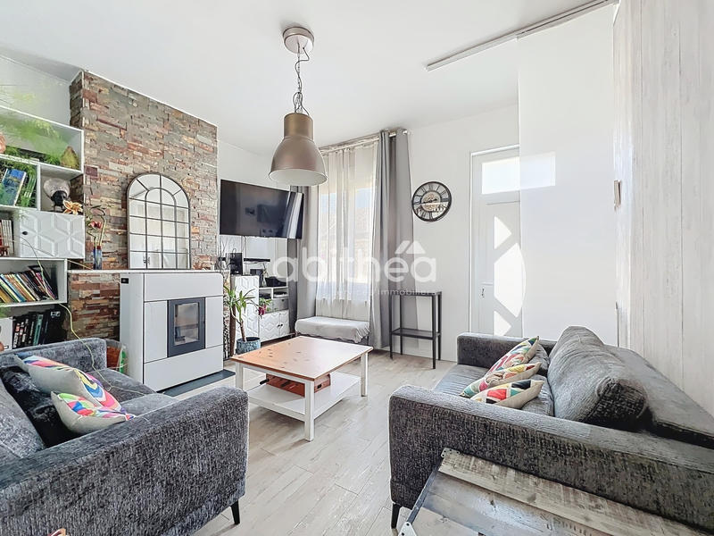 Maison - 103 m² - 5 pièces