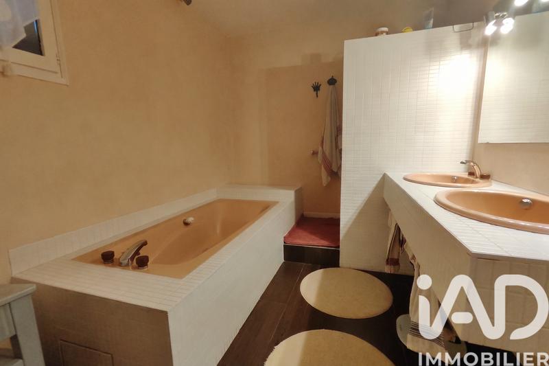 Maison - 265 m² - 6 pièces