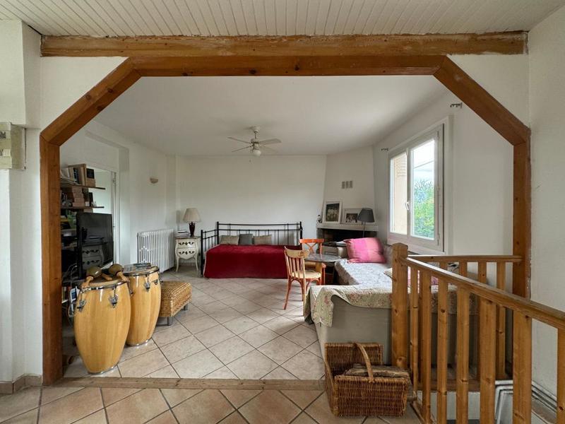 Maison - 170 m² - 8 pièces