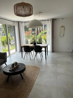 Maison - 87 m² - 4 pièces