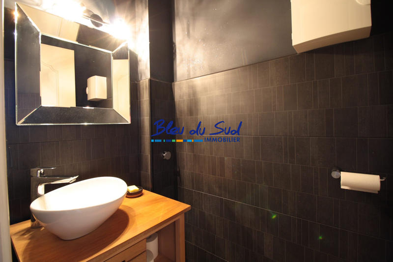 Villa - 275 m² - 7 pièces