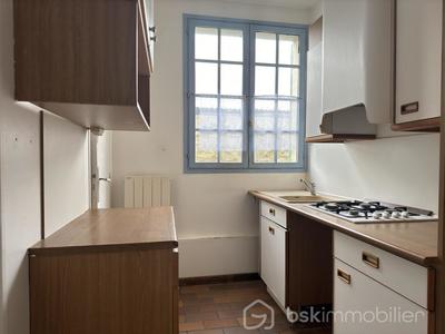 Maison de ville - 70 m² - 4 pièces