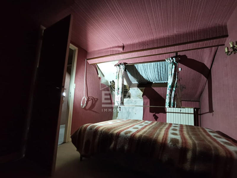 Maison - 110 m² - 8 pièces