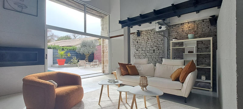 Maison - 246 m² - 8 pièces