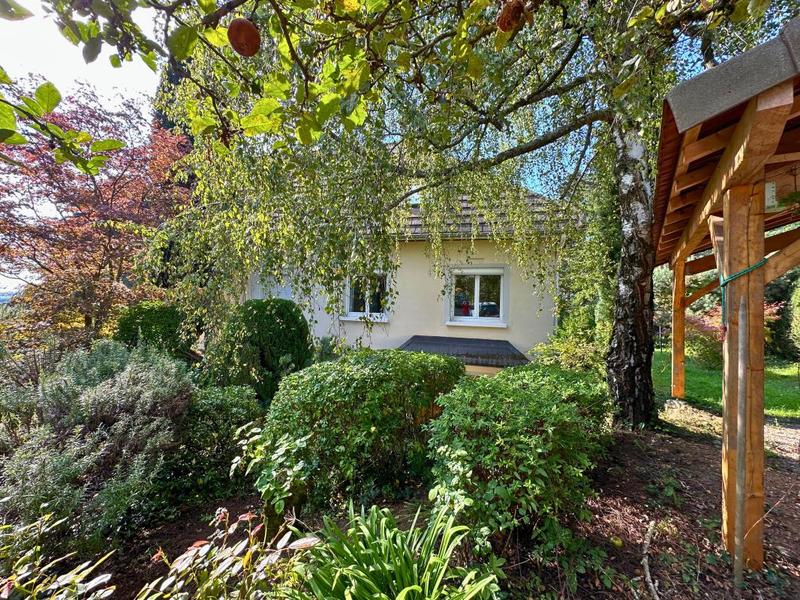 Maison - 213 m² - 7 pièces