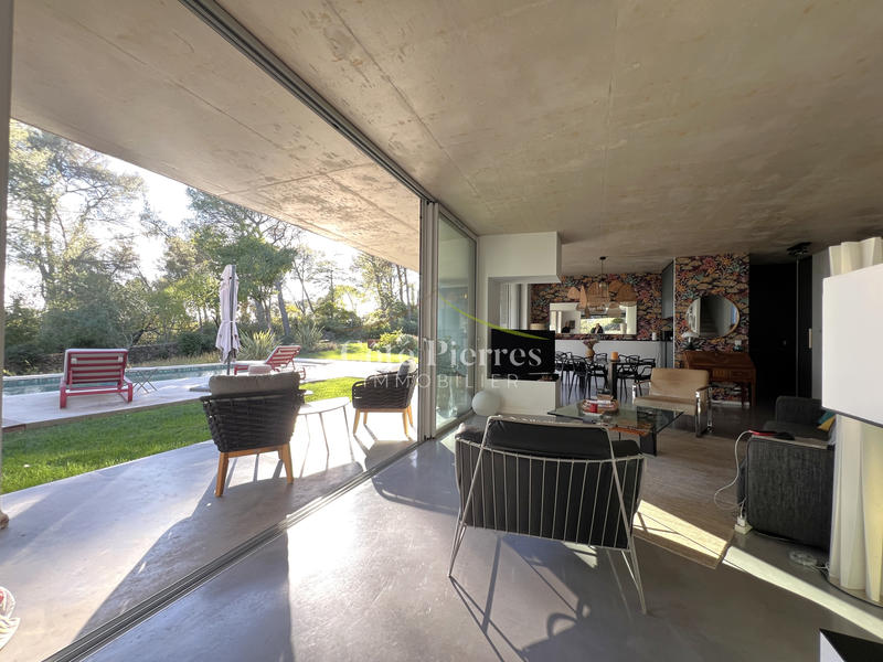 Villa - 172 m² - 6 pièces