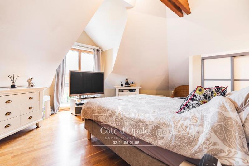 Maison - 160 m² - 4 pièces