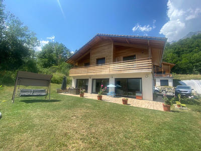 Villa - 160 m² - 5 pièces