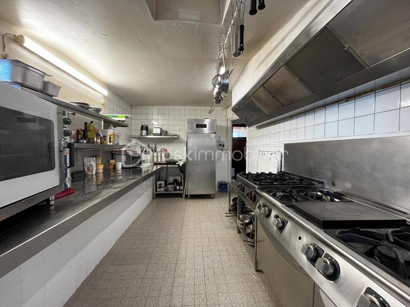 Bureau - 215 m² - 10 pièces