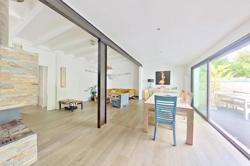 Villa - 145 m² - 6 pièces