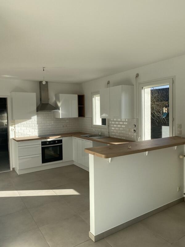 Maison - 110 m² - 6 pièces