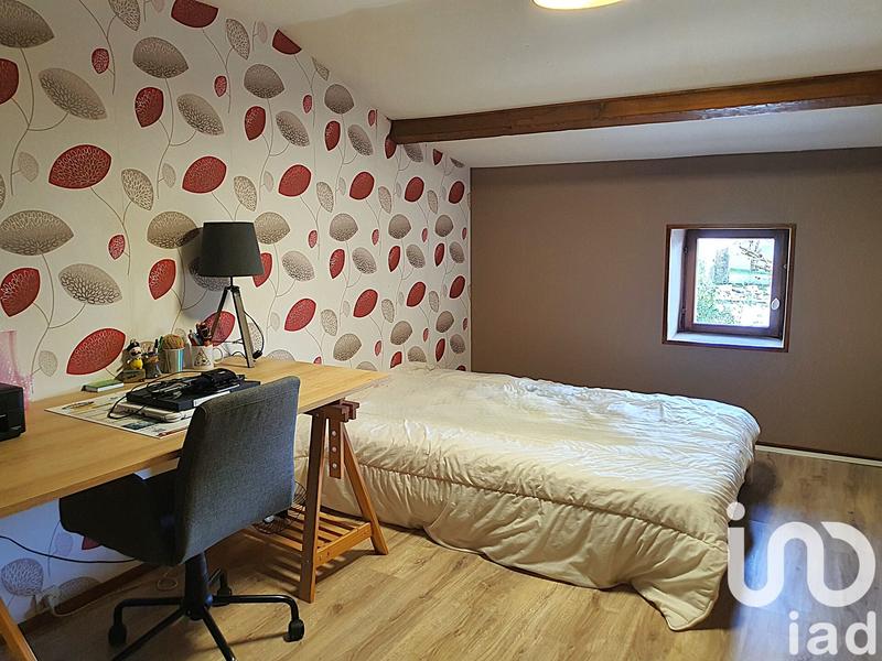 Maison - 250 m² - 7 pièces