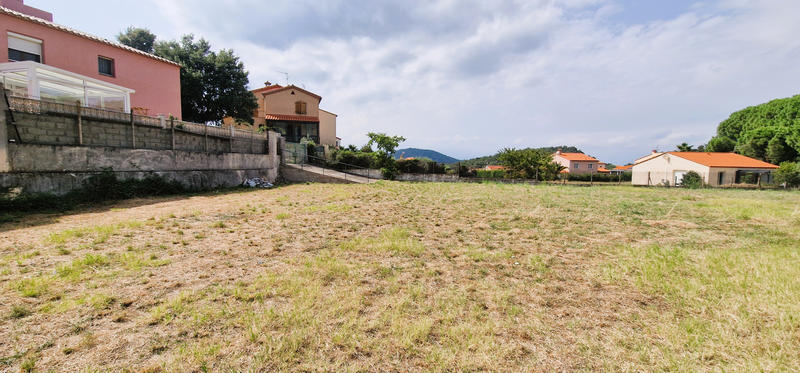 Terrain - 623 m²