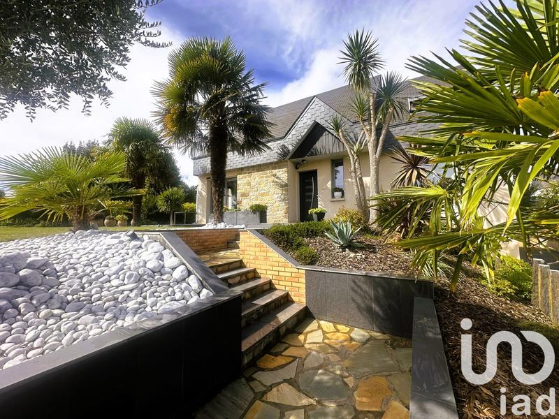 Maison - 177 m² - 6 pièces