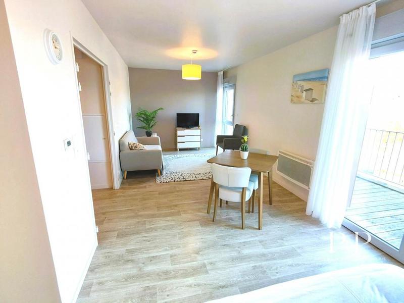 Studio - 36 m² - 1 pièce