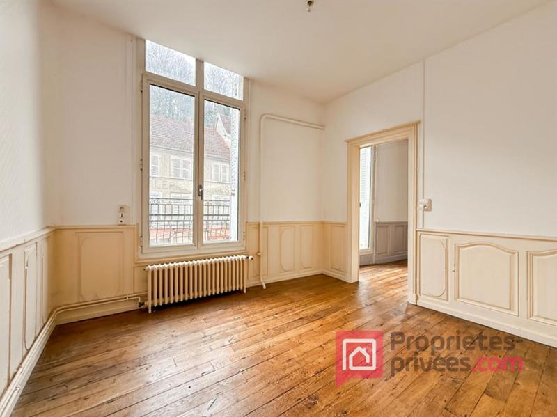 Immeuble - 215 m² - 10 pièces