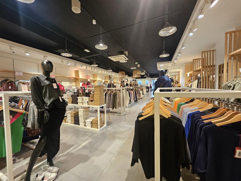 Local commercial - 308 m² - 1 pièce