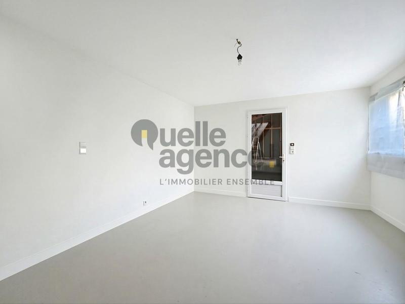 Maison - 163 m² - 8 pièces