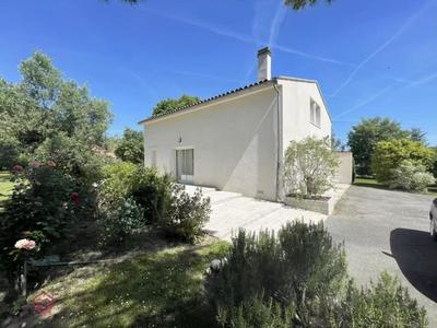 Maison - 163 m² - 8 pièces