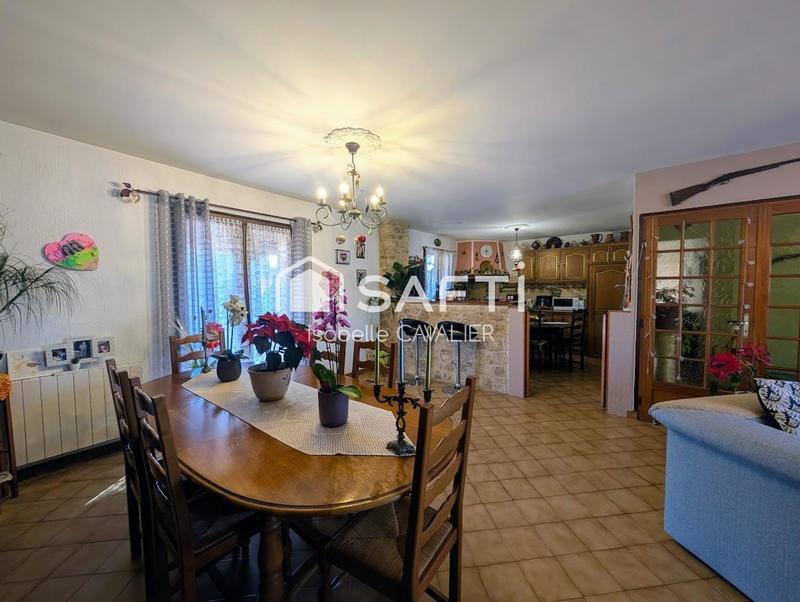 Maison - 110 m² - 5 pièces