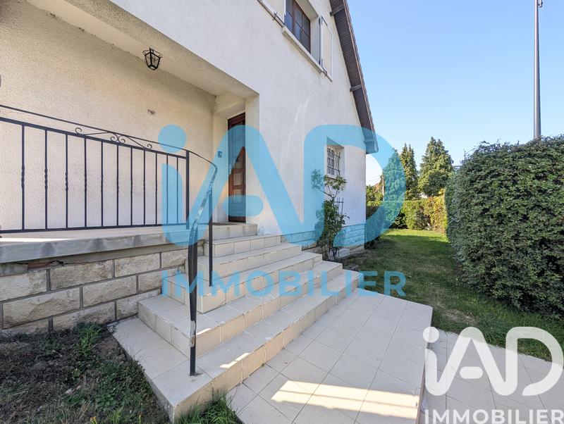 Maison - 133 m² - 6 pièces