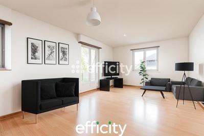 Appartement - 82 m² - 3 pièces