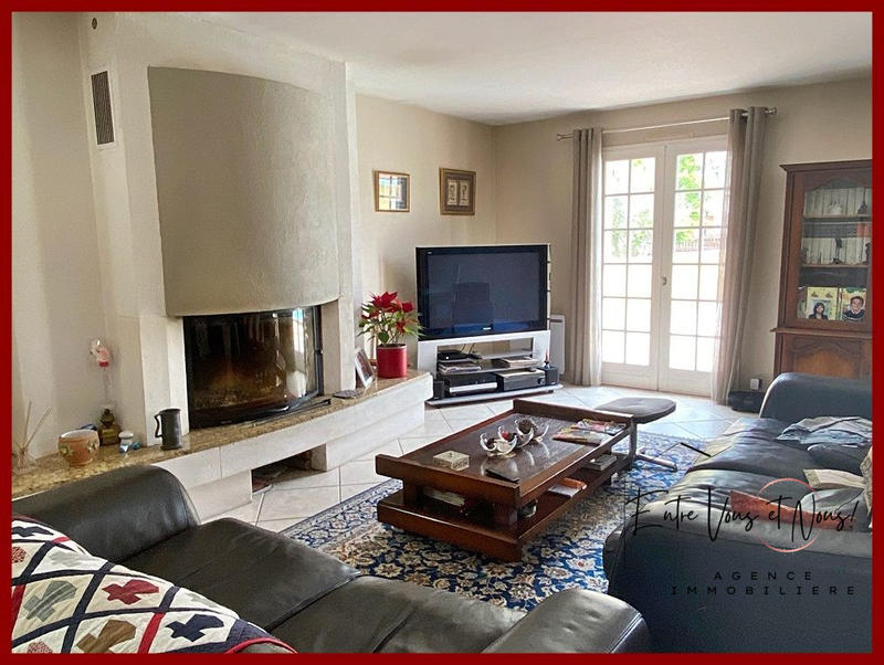 Maison - 180 m² - 7 pièces