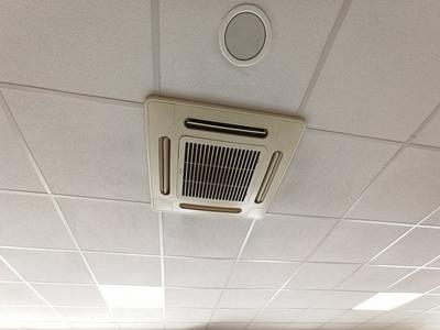 Local commercial - 440 m²