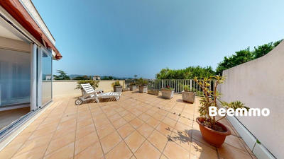 Appartement - 65 m² - 3 pièces