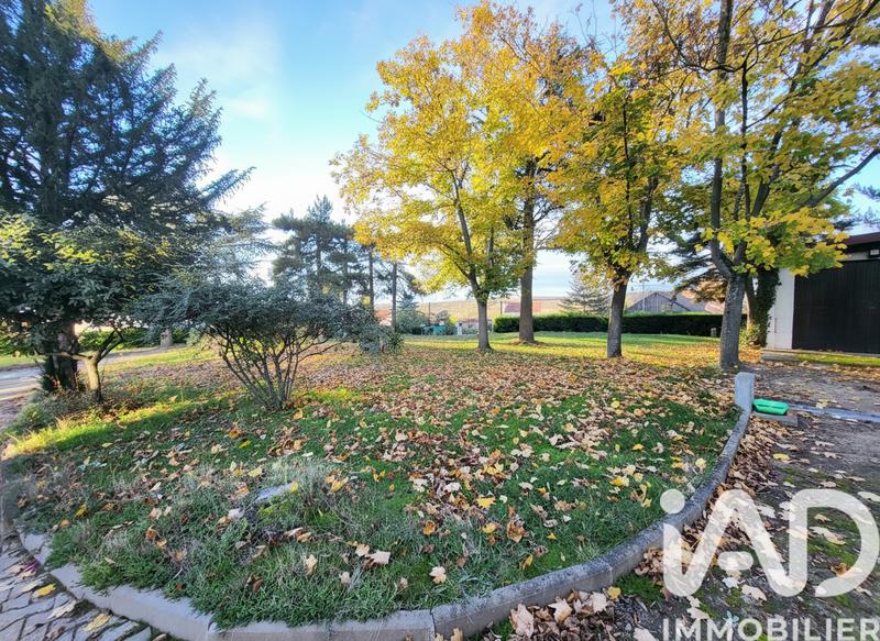 Maison - 250 m² - 8 pièces