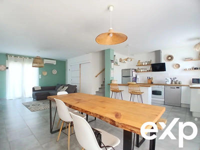 Maison - 90 m² - 4 pièces