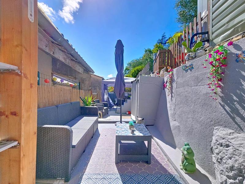 Maison de village - 140 m² - 6 pièces