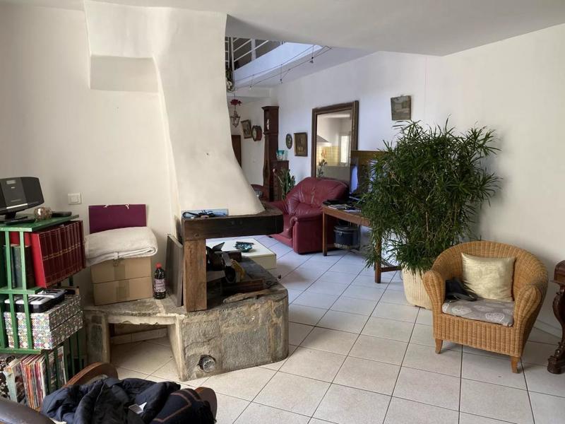 Maison - 130 m² - 3 pièces