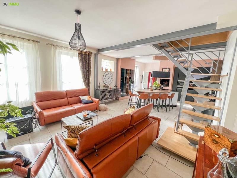 Maison ancienne - 110 m² - 5 pièces