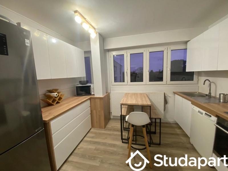 Chambre - 13 m² - 1 pièce