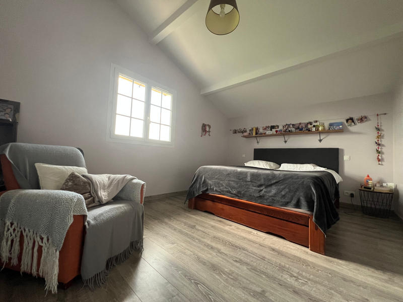 Maison - 140 m² - 5 pièces