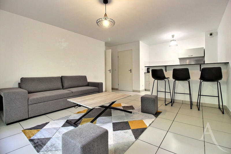 Appartement - 60 m² - 3 pièces