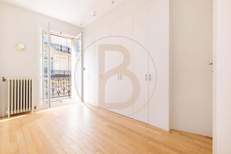 Appartement - 138 m² - 5 pièces