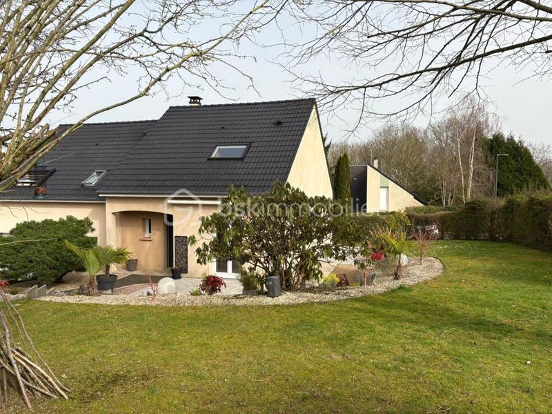 Maison - 136 m² - 6 pièces