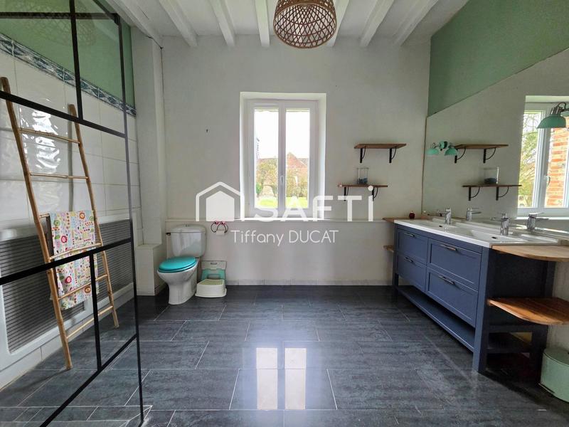 Maison - 245 m² - 6 pièces