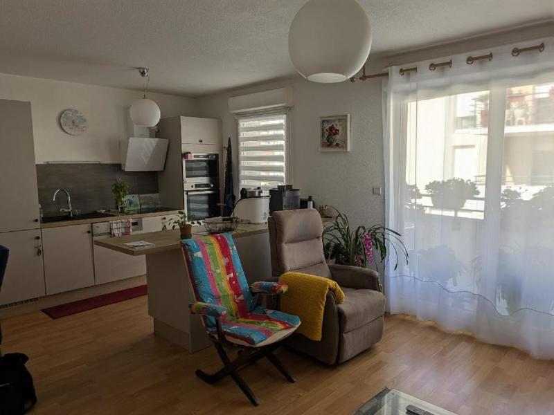 Appartement - 60 m² - 3 pièces