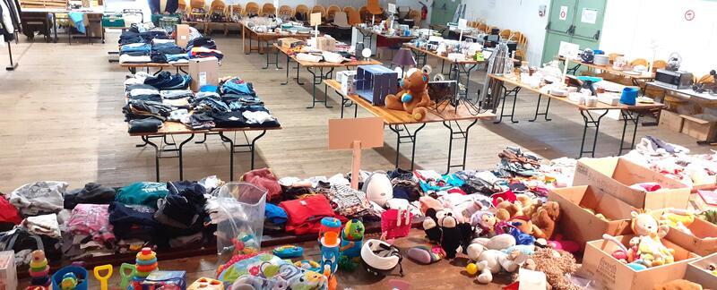 Braderie solidaire de la boussole medoc