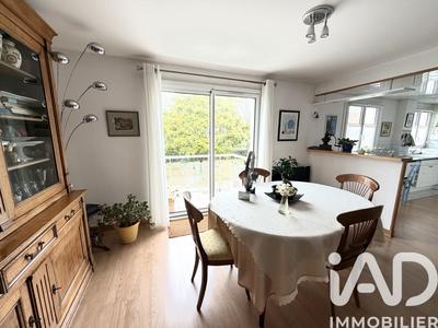 Appartement - 94 m² - 4 pièces