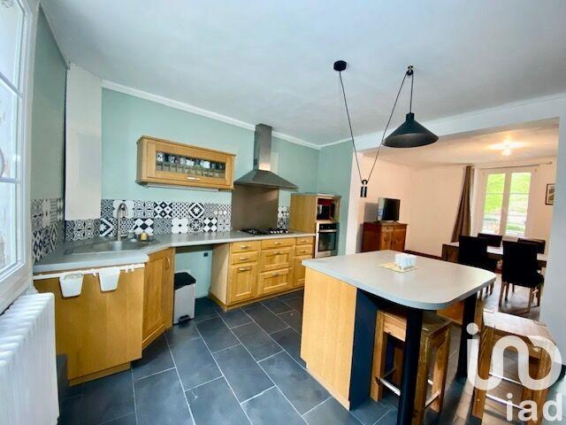 Appartement - 140 m² - 4 pièces