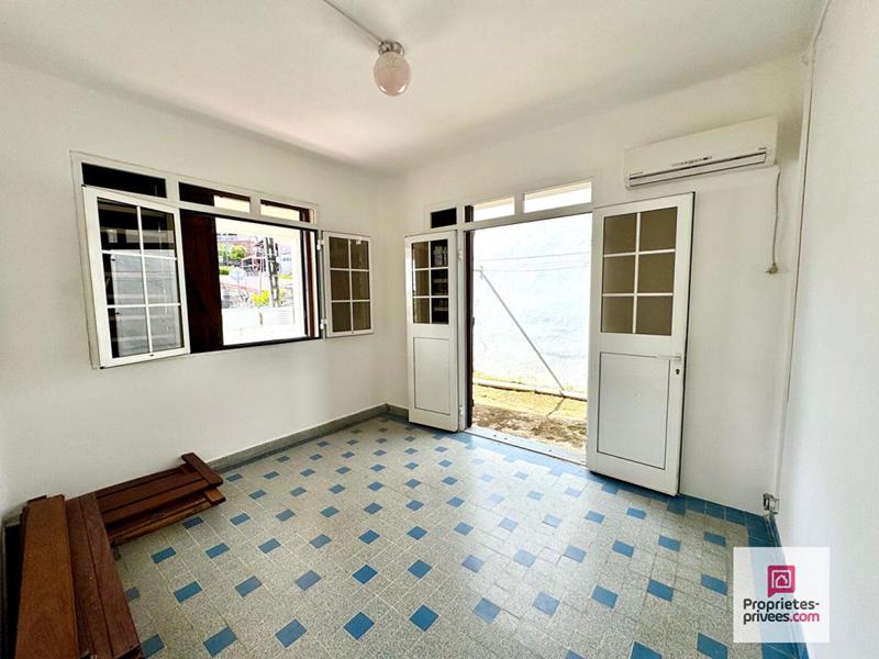 Maison - 134 m² - 8 pièces