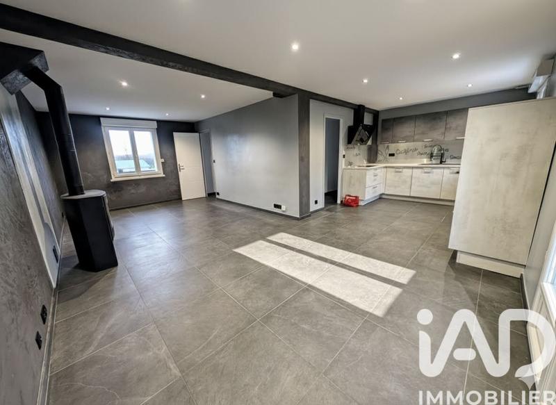 Maison - 102 m² - 4 pièces