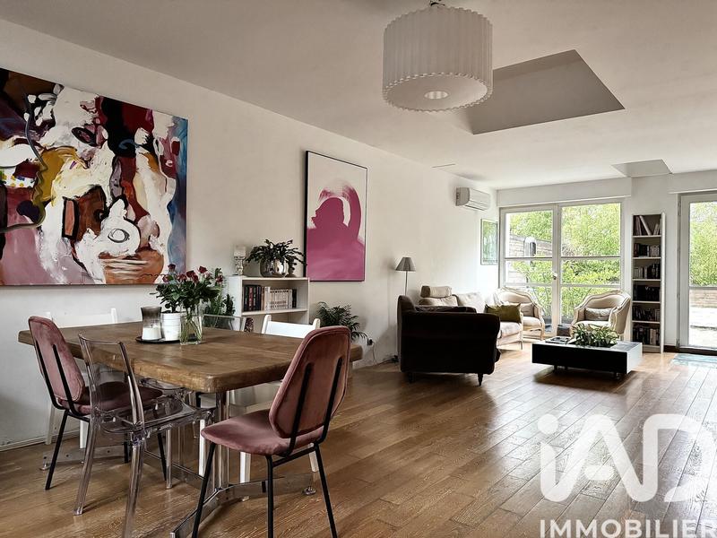 Loft - 128 m² - 5 pièces